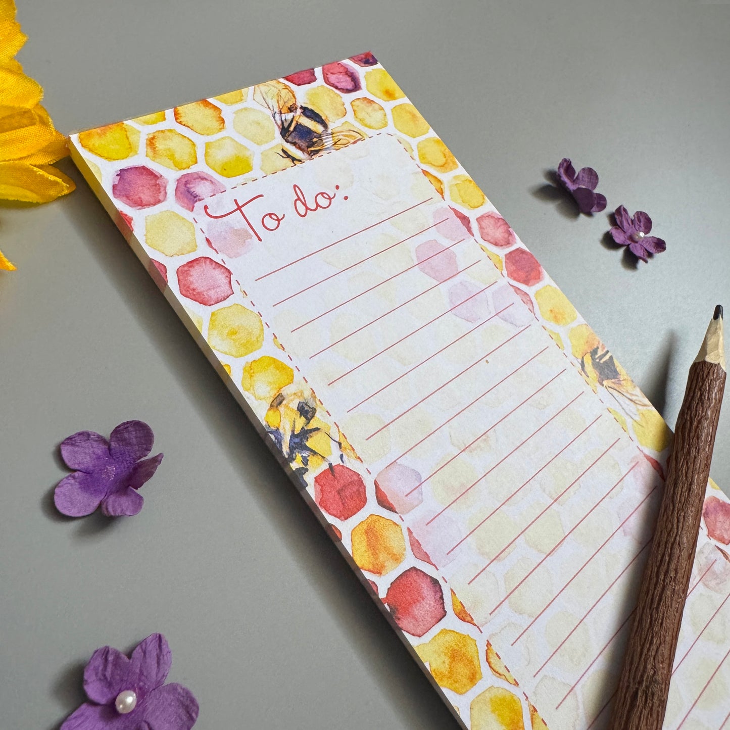 Busy Bees To Do Lined Notepad